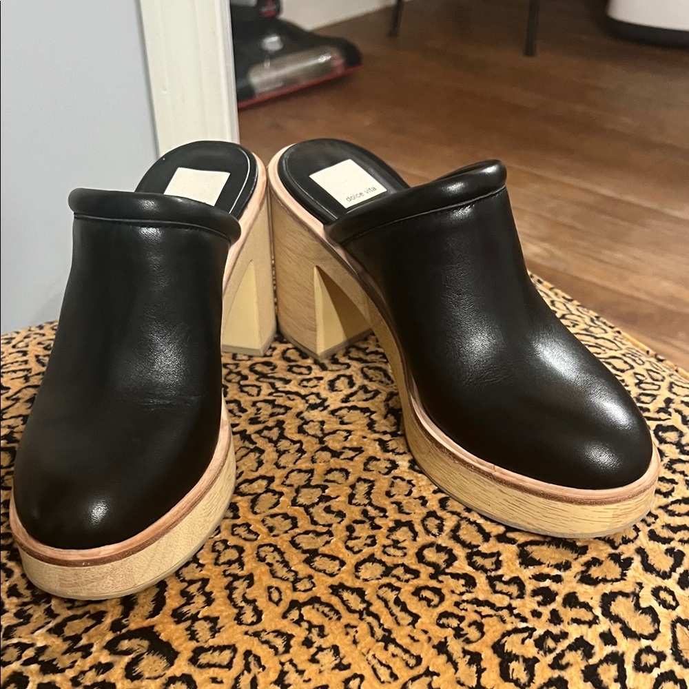 Dolce Vita Black Leather Mules with Tan Sole - Picture 12 of 14